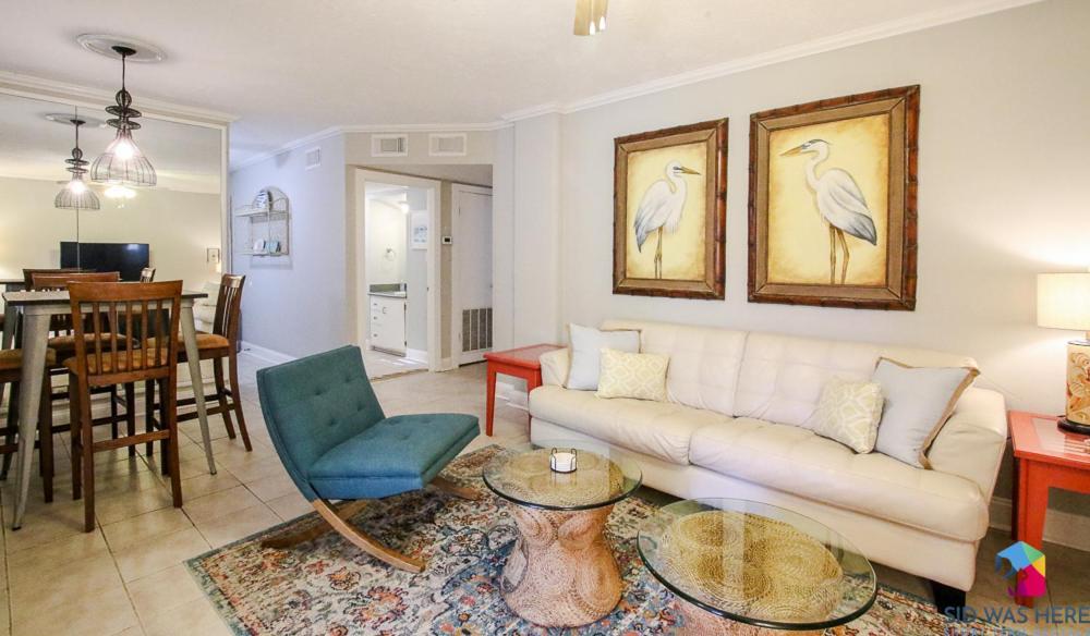 Sandys Dream Walk To North Beach Lower Apartment تيبي أيلاند المظهر الخارجي الصورة