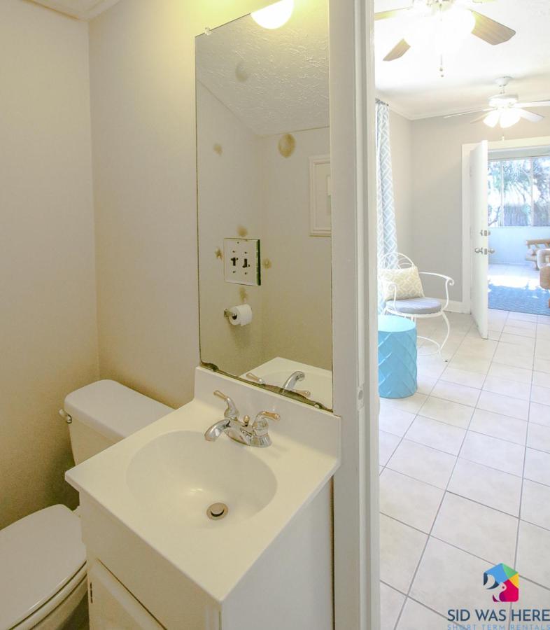 Sandys Dream Walk To North Beach Lower Apartment تيبي أيلاند المظهر الخارجي الصورة